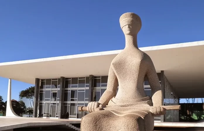 STF retoma julgamento sobre descriminalização de maconha