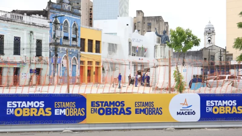 JHC tenta ganhar tempo e diz ao TRE que “retirou” o que ainda está lá