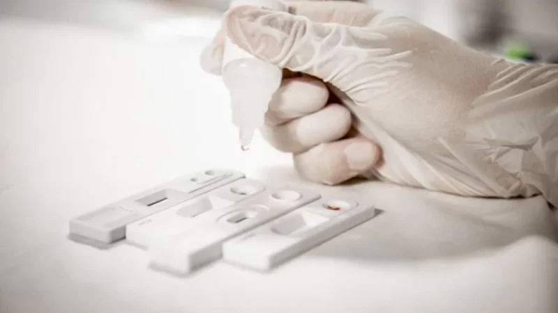 Saúde realiza testagem rápida para as hepatites virais