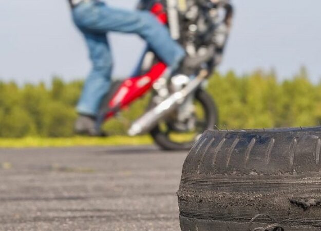 Mãe responde por entregar veículo a filho inabilitado em Arapiraca