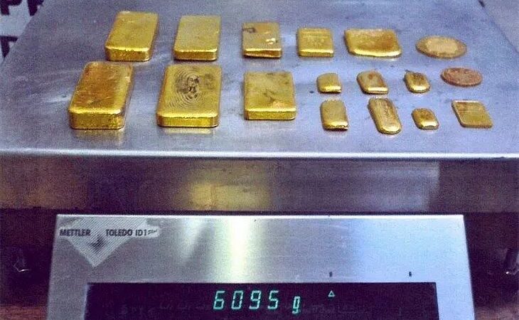 PF prende chinês com mais de R$ 2,7 milhões em barras de ouro no Aeroporto de Guarulhos