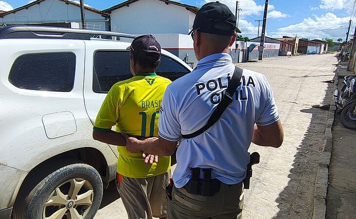 Homem oferece ajuda após filha de amigo ser abusada e também estupra menor