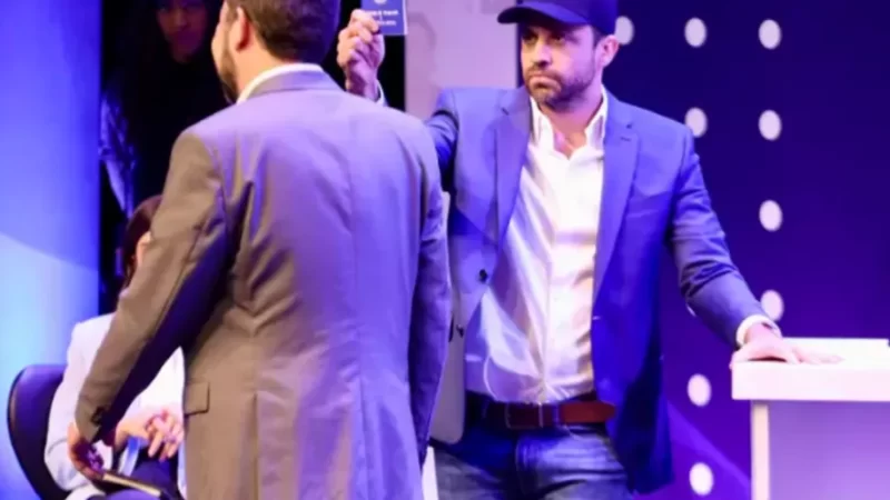 Boulos e Marçal trocam ofensas, e agressões seguem nos bastidores de debate