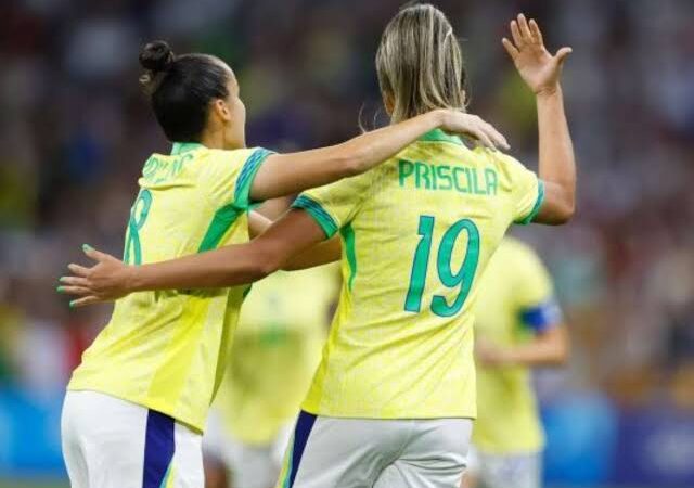 Brasil goleia a Espanha por 4 a 2 e vai disputar final olímpica contra os EUA