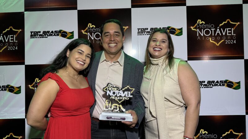 Prefeito de Tanque d’Arca recebe Prêmio Notável