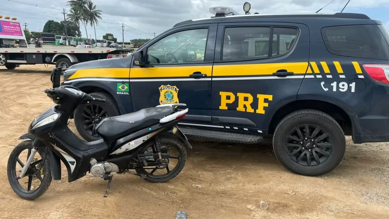 Condutor sem CNH é preso com motocicleta roubada em Atalaia