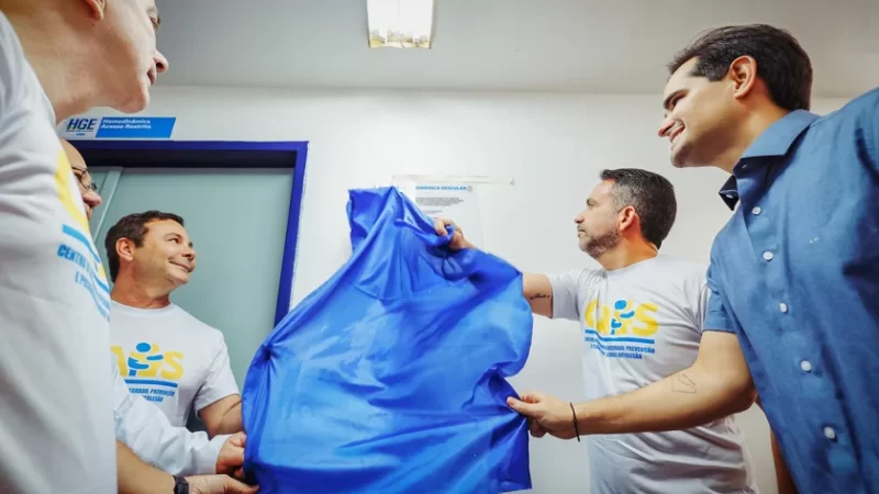 Governador inaugura Centro de Acolhimento e entrega novo equipamento de hemodinâmica no HGE
