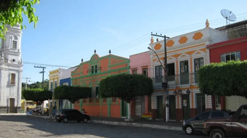 Corpo de homem é encontrado por populares em rodovia no interior de Alagoas