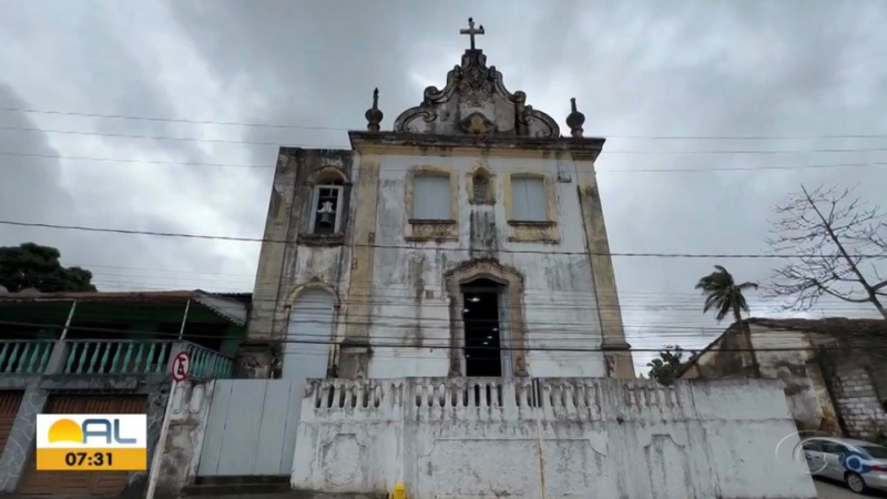 Igreja centenária em Marechal Deodoro pode se tornar biblioteca pública