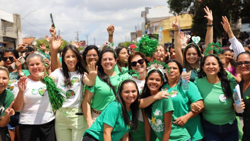 Caminhada das Mulheres do 15 enche as ruas de Estrela de Alagoas