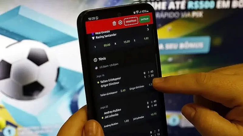Mais de 500 sites de bets vão sair do ar nos próximos dias, diz Haddad