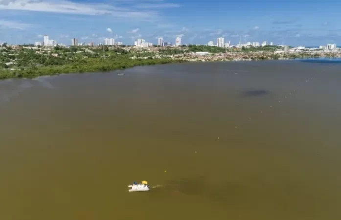 Corpo encontrado na lagoa Mundaú é resgatado pelos Bombeiros
