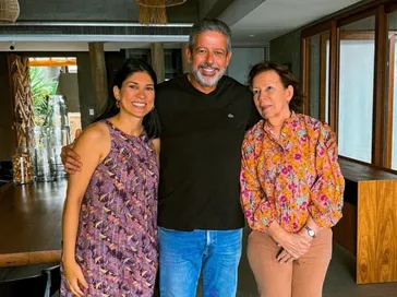 Presidente Arthur Lira se reúne com clã do governador