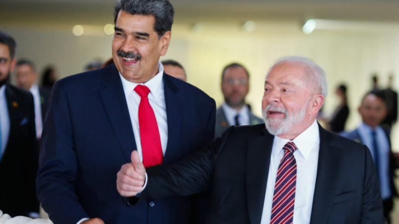 Lula diz que Maduro é problema da Venezuela