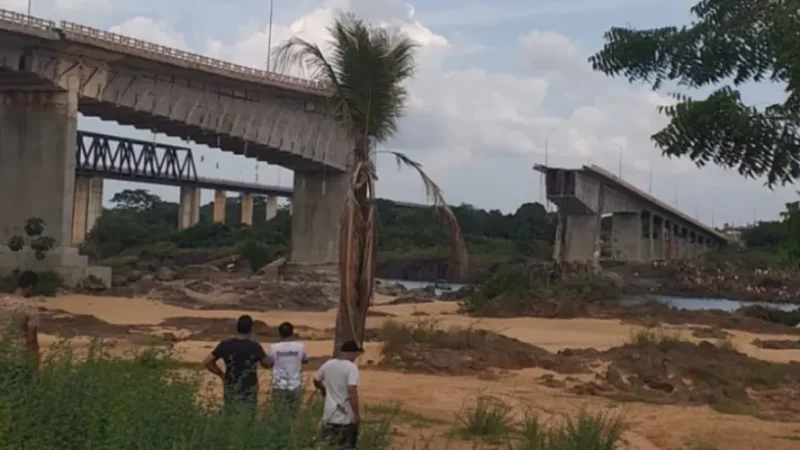 Marinha retoma buscas por 11 desaparecidos no Rio Tocantins