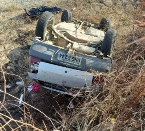 Capotamento deixa motorista morto na AL-220, em São José da Tapera