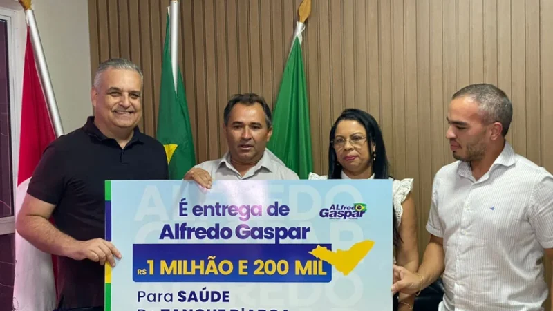 Alfredo Gaspar entrega emenda de R$ 1,2 milhão para a saúde em Tanque D’Arca