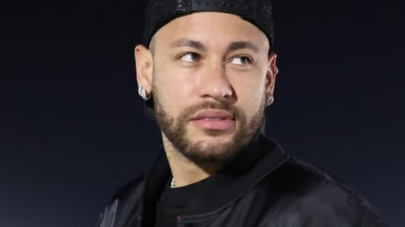 Neymar diz que mudou de vida e deixou de ser menino: “Sou um homem”