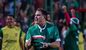 CSE anuncia o retorno do técnico Parreirinha