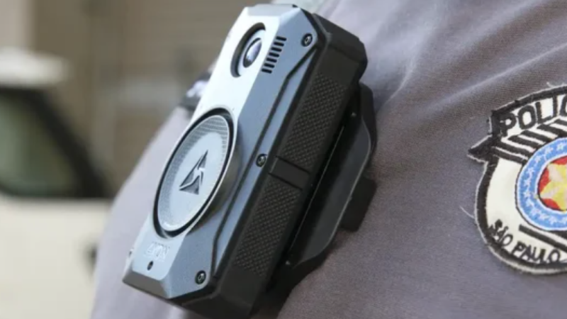 Policias de Alagoas vão usar câmeras corporais; veja o que se sabe