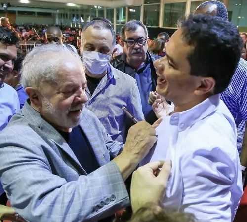 Marcelo Victor enaltece trajetória de Lula: “Da dor à luta e à conquista”