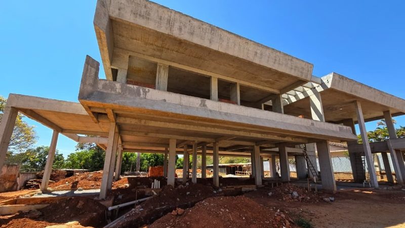 “Careca do INSS” abandona obra milionária de mansão no Lago Sul, Brasília