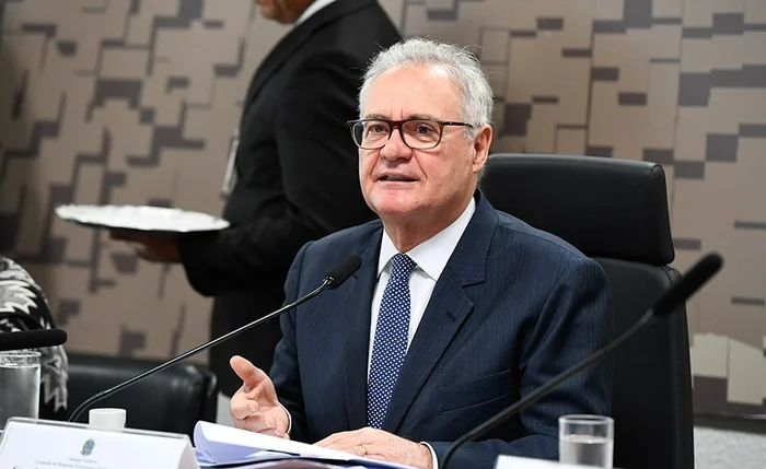 Renan Calheiros desponta como favorito ao Senado em Alagoas, aponta pesquisa