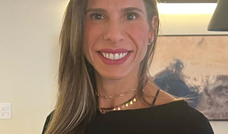 Marina Cintra reorganiza trajetória política e avalia candidatura alinhada ao grupo de JHC em 2026