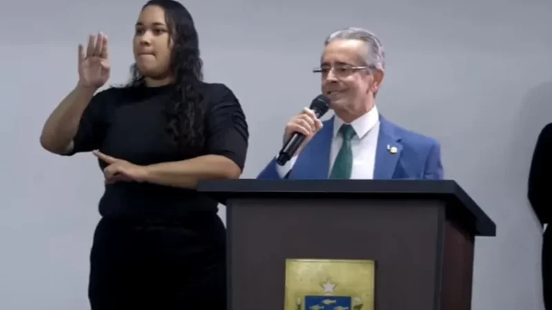 Fábio Bittencourt toma posse como governador em exercício de Alagoas