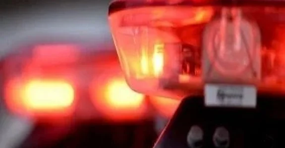 Mulher é atacada pelo companheiro e quase estrangulada em Coité do Nóia; agressor é preso