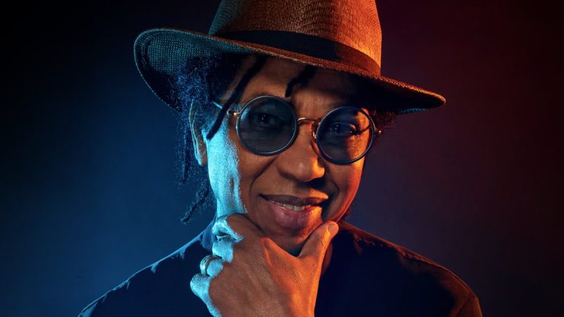 Djavan anuncia turnê nacional comemorativa e escolhe Maceió para o grande encerramento