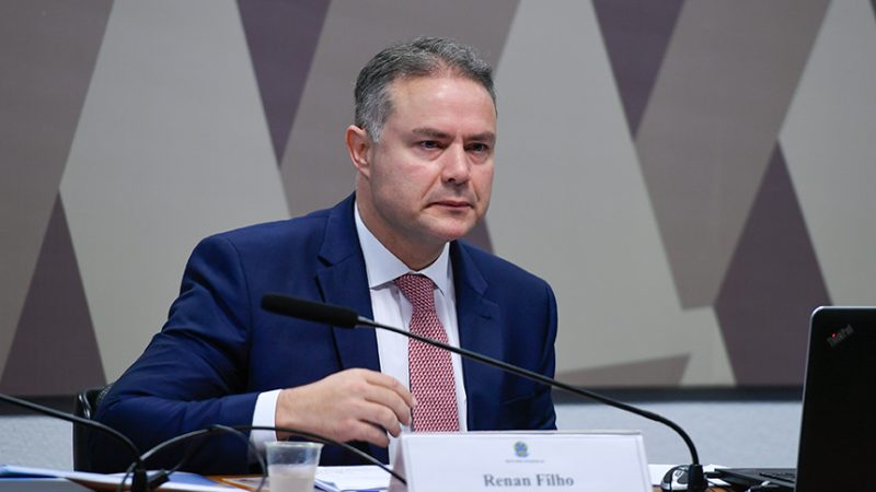 Renan Filho não entra na disputa pela vice-presidência por falta de força nacional