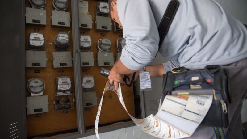Justiça de Alagoas determina que energia não pode ser cortada por dívidas antigas