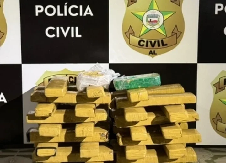 Polícia Civil apreende carga de drogas em ônibus interestadual em São Sebastião