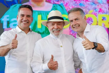 Paulo Dantas declara apoio a Renan Filho, Lula e Renan Calheiros nas eleições