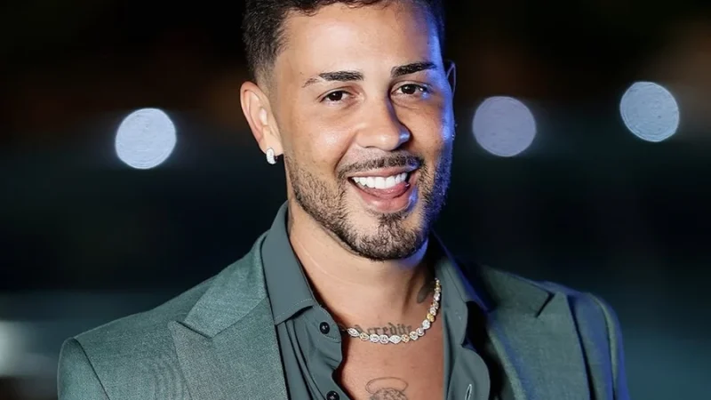 Carlinhos Maia se pronuncia sobre suposto áudio íntimo vazado