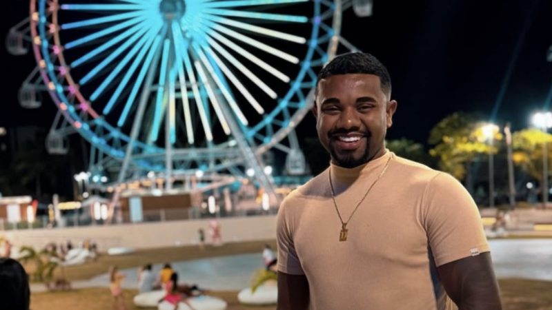 Davi Brito visita Maceió e compartilha registros da capital alagoana nas redes sociais