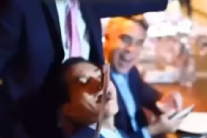 Luxo em Nova York: vídeo de jantar com “bife de ouro” envolvendo Rafael Brito e Marcos Pereira gera críticas nas redes