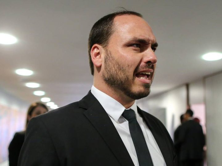 Carlos Bolsonaro confirma presença em Maceió para corrida “Acorda Brasil” em maio