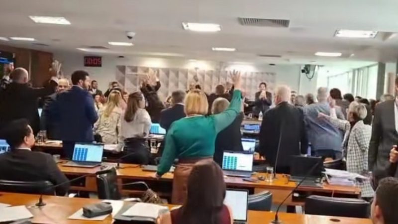 Alfredo Gaspar conduz aprovação de quebra de sigilo de Lulinha em sessão tumultuada da CPI do INSS