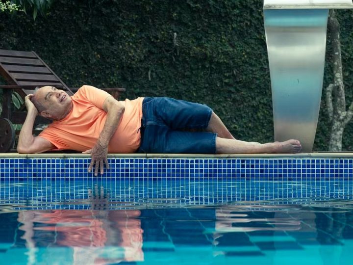 Em processo contra filhas por apartamento, Stênio Garcia vive há 20 anos em casa com terreno de 1.400m²