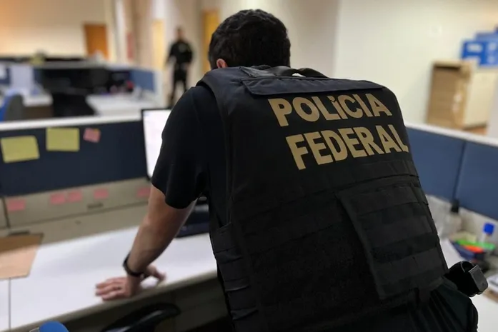PF deflagra operação contra fraudes em concursos públicos e lavagem de dinheiro no Nordeste