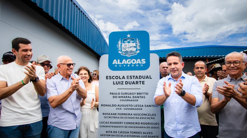 Prefeito de Estrela e governador inauguram escola de ensino integral e anunciam novos investimentos para o município