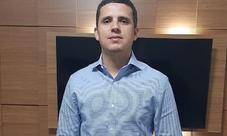 Fernandinho Enfermeiro anuncia pré-candidatura e defende mais investimentos na saúde em Alagoas