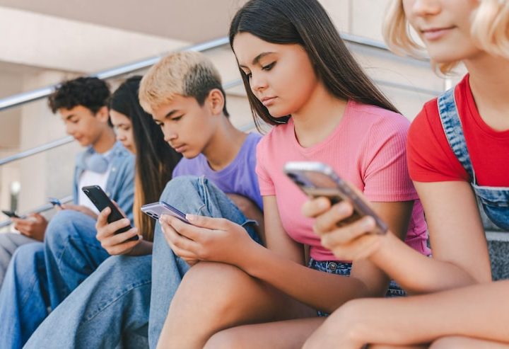 Pobreza Linguística: o empobrecimento silencioso que ameaça a geração digital