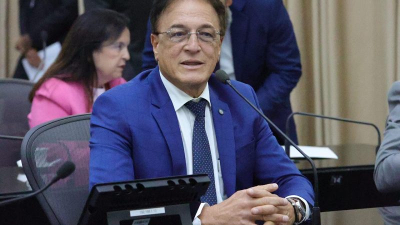 Galba Novaes assume cadeira definitiva na ALE e reafirma compromisso com AL