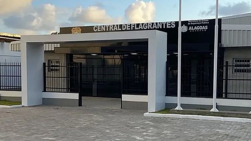 Homem é preso após tirar criança de condomínio e oferecer álcool em Satuba
