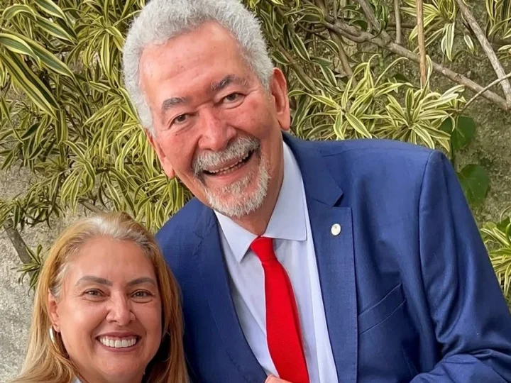 Análise política: movimentos de Sheila Duarte expõem rearranjos e sinais de enfraquecimento na base de Paulão