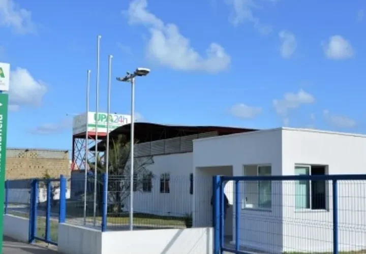 Marido tenta sufocar mulher dentro de UPA em Maceió e é preso em flagrante