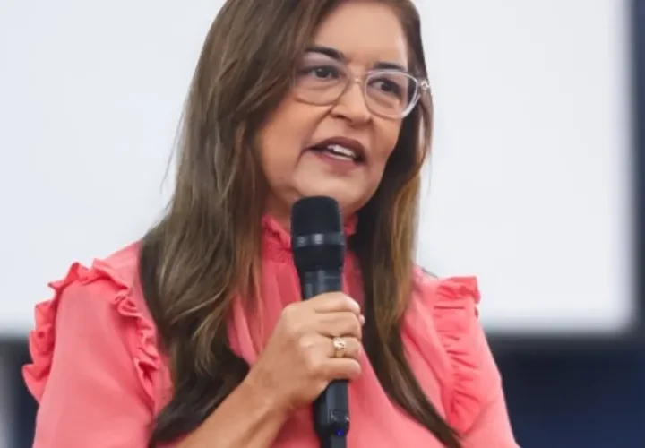 Eudócia entra no jogo, trava espaço e acirra disputa pelo Senado em Alagoas